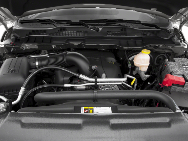 2017 Ram 1500 SLT photo 4