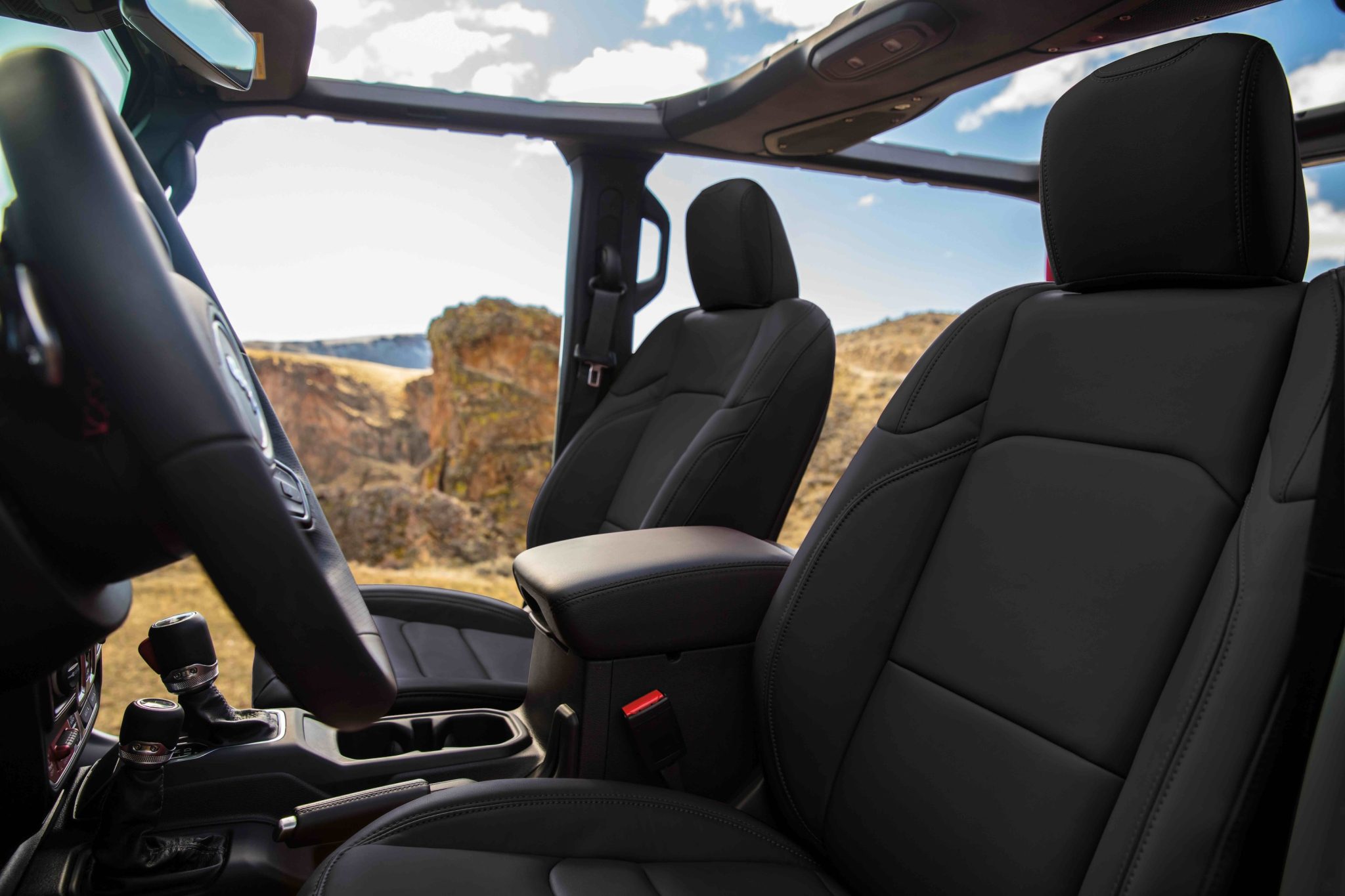 Inside the 2026 Jeep Wrangler: Interior Tech, Comfort & Cargo Space ...