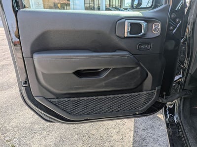 2023 Jeep Wrangler 4-Door Sahara
