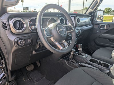 2023 Jeep Wrangler 4-Door Sahara