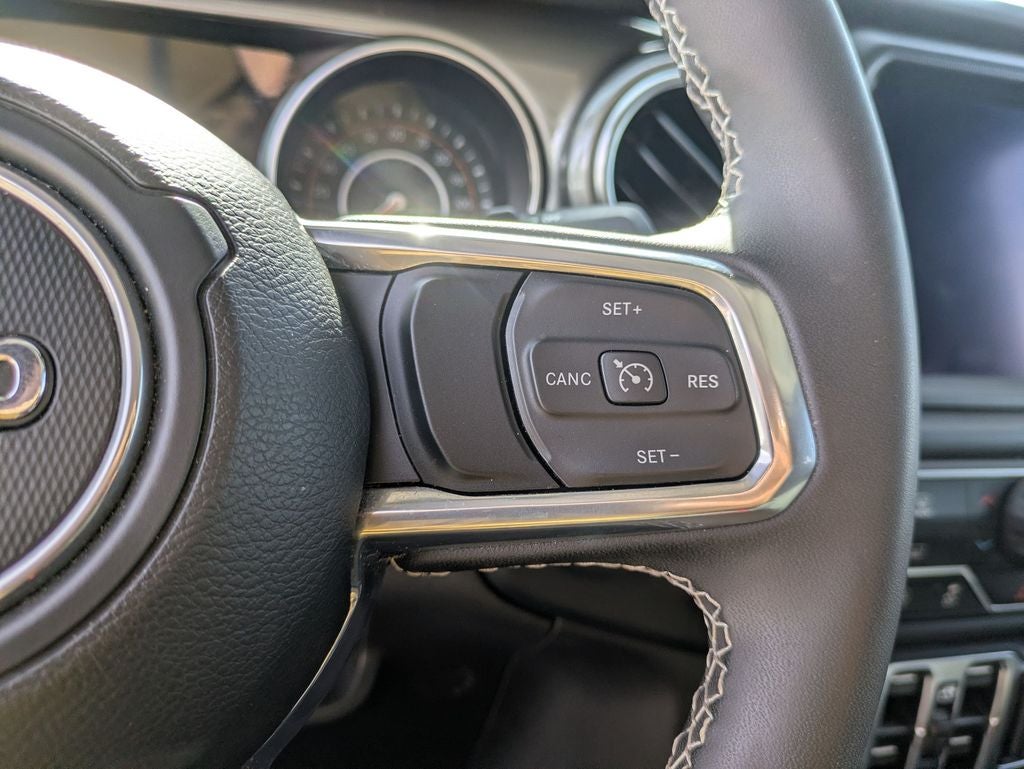 2023 Jeep Wrangler 4-Door Sahara