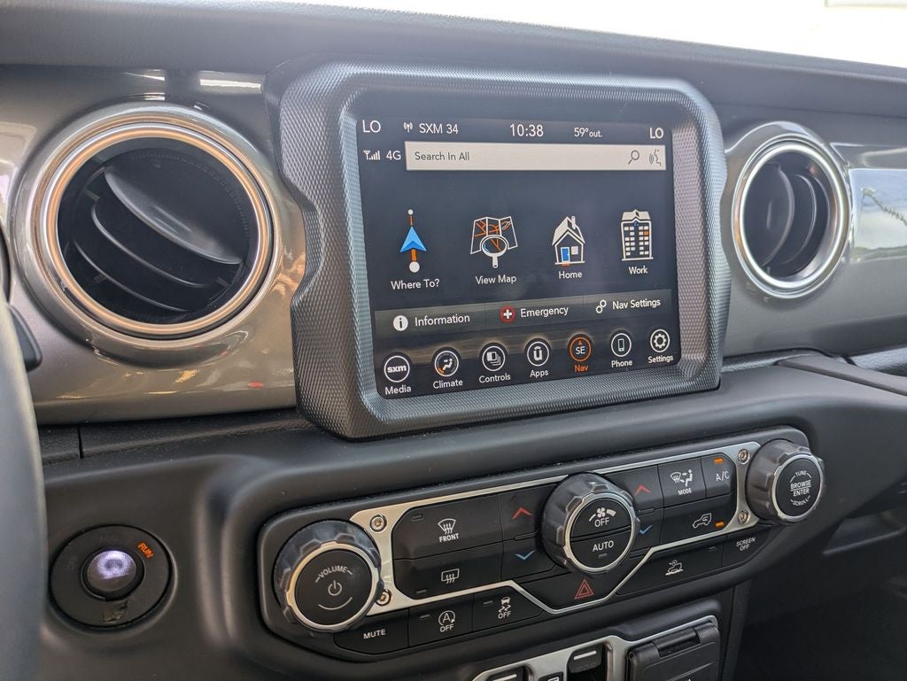 2023 Jeep Wrangler 4-Door Sahara