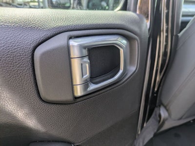 2023 Jeep Wrangler 4-Door Sahara