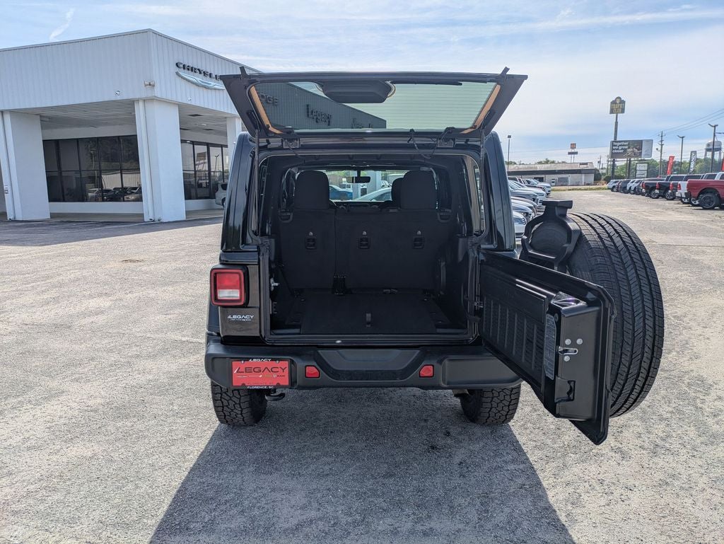 2023 Jeep Wrangler 4-Door Sahara