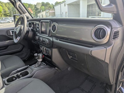 2023 Jeep Wrangler 4-Door Sahara