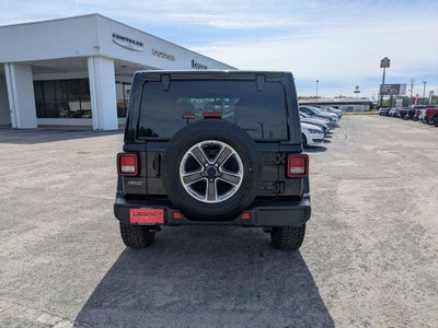 2023 Jeep Wrangler 4-Door Sahara