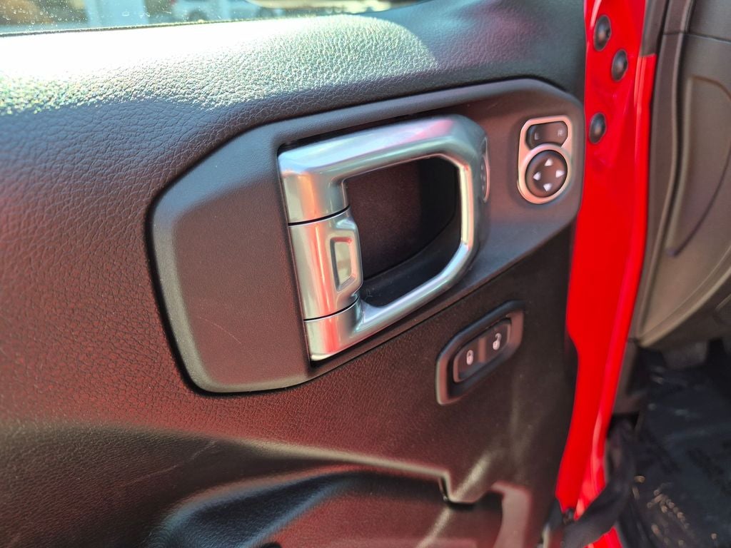 2025 Jeep Wrangler 4-Door Summit 4x4