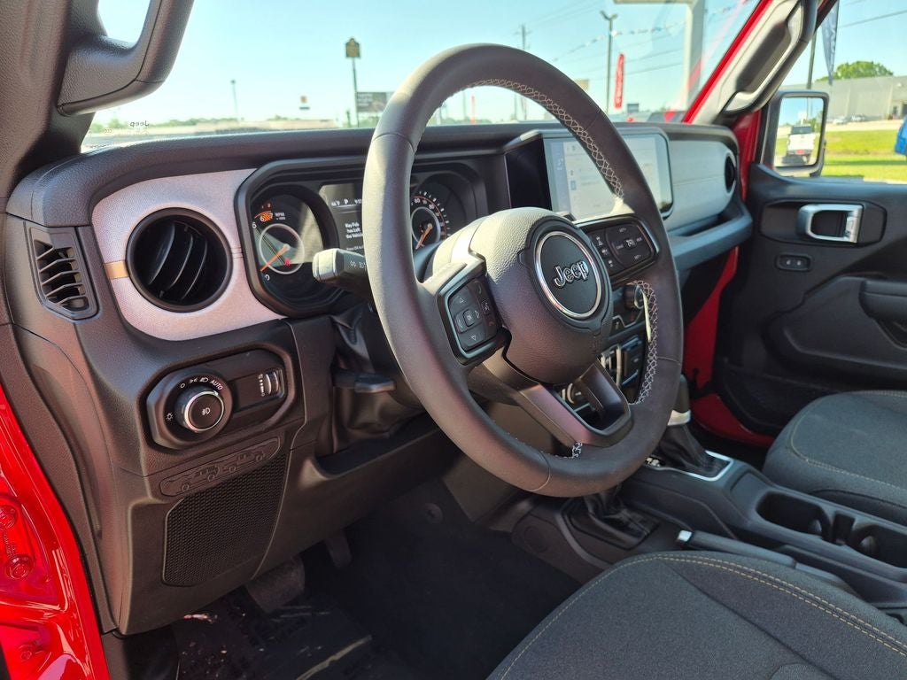 2025 Jeep Wrangler 4-Door Summit 4x4