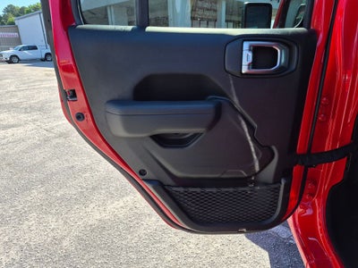 2025 Jeep Wrangler 4-Door Summit 4x4
