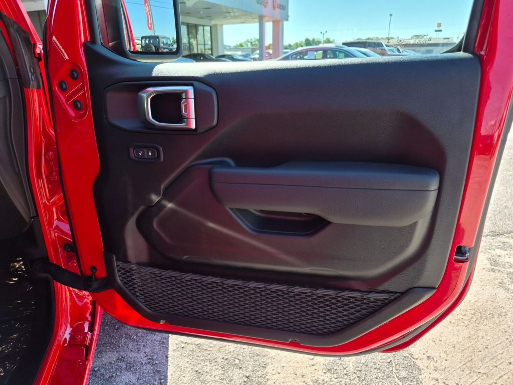 2025 Jeep Wrangler 4-Door Summit 4x4