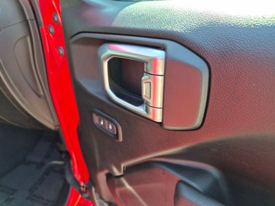 2025 Jeep Wrangler 4-Door Summit 4x4