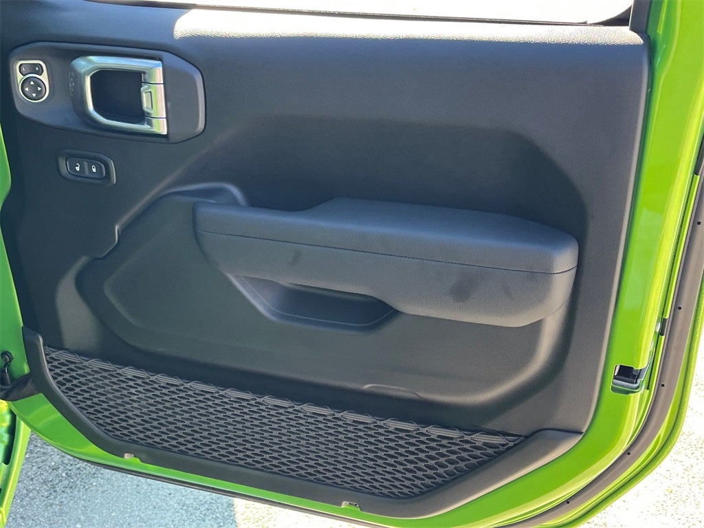 2026 Jeep Wrangler 4-Door Sport RHD 4x4