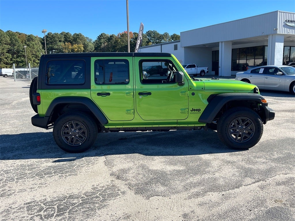 2026 Jeep Wrangler 4-Door Sport RHD 4x4