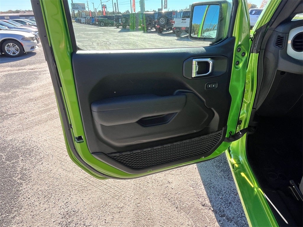 2026 Jeep Wrangler 4-Door Sport RHD 4x4