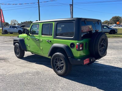 2026 Jeep Wrangler 4-Door Sport RHD 4x4