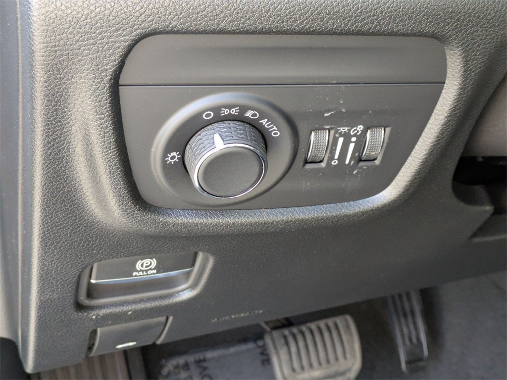 2025 Jeep Grand Cherokee GRAND CHEROKEE ALTITUDE X 4X2