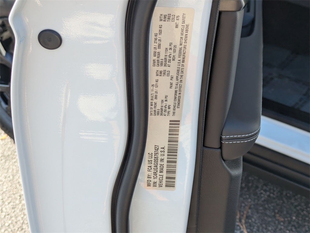 2025 Jeep Grand Cherokee GRAND CHEROKEE ALTITUDE X 4X2