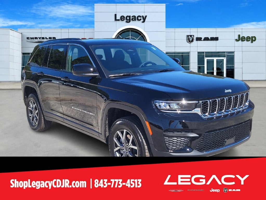 2027 Jeep Grand Cherokee GRAND CHEROKEE LAREDO 4X2