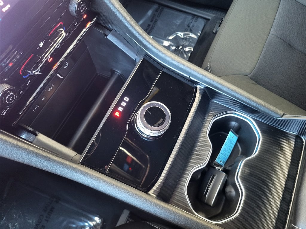 2027 Jeep Grand Cherokee GRAND CHEROKEE LAREDO 4X2