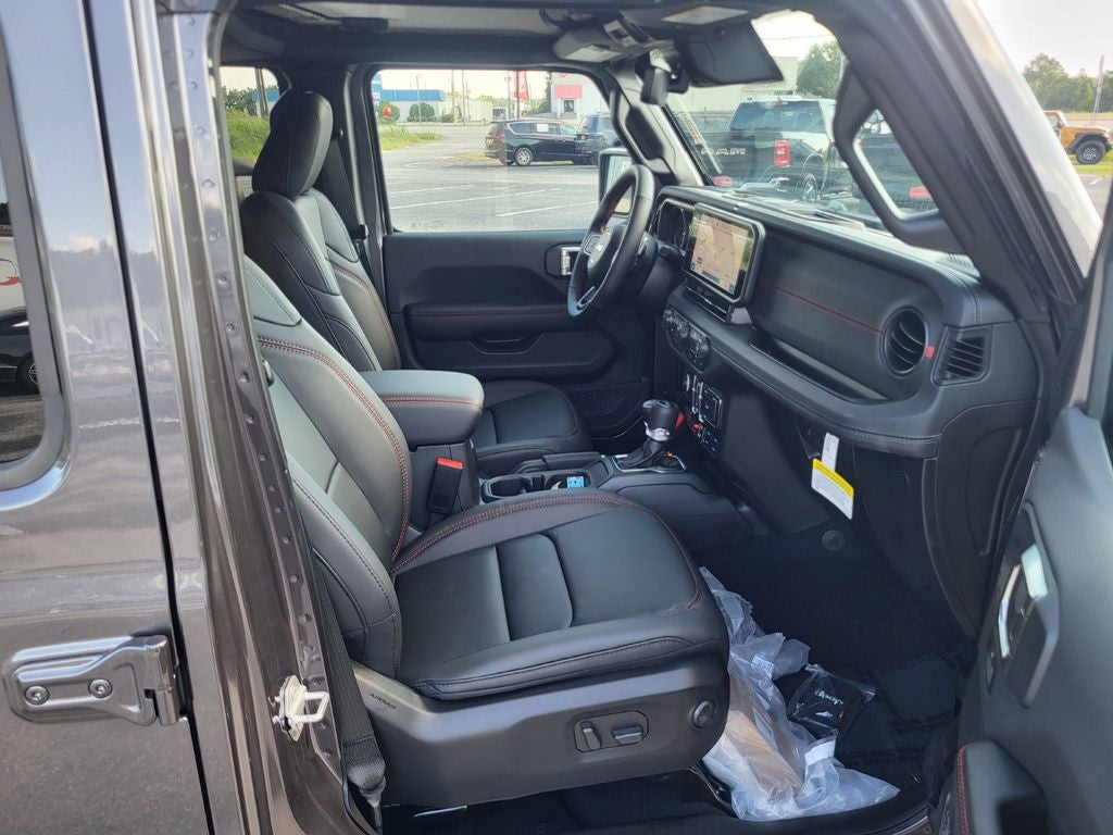 2026 Jeep Grand Cherokee GRAND CHEROKEE LAREDO 4X2