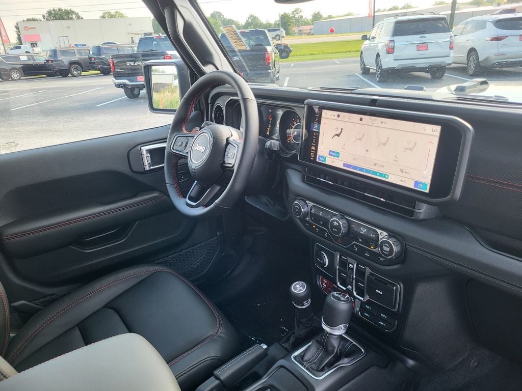 2026 Jeep Grand Cherokee GRAND CHEROKEE LAREDO 4X2