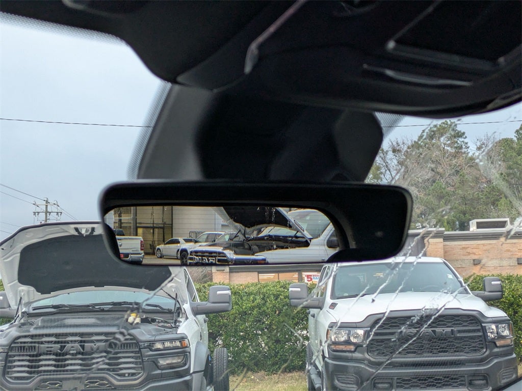 2025 Jeep Grand Cherokee GRAND CHEROKEE LAREDO 4X2