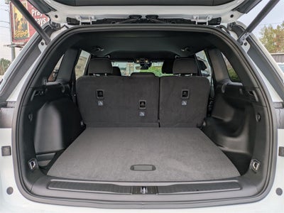 2025 Jeep Grand Cherokee GRAND CHEROKEE LAREDO 4X2