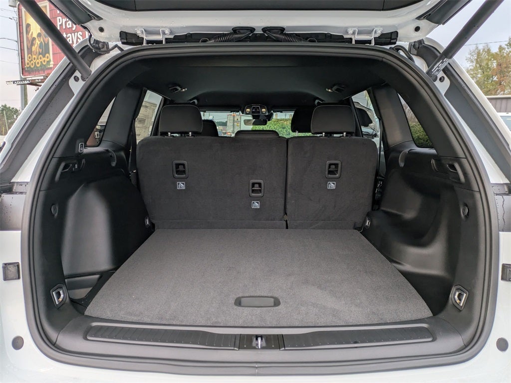 2025 Jeep Grand Cherokee GRAND CHEROKEE LAREDO 4X2