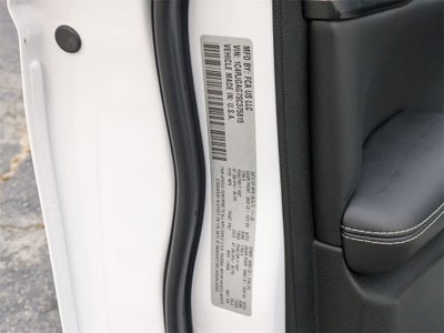 2025 Jeep Grand Cherokee GRAND CHEROKEE LAREDO 4X2