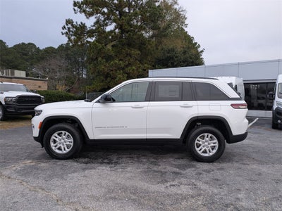 2025 Jeep Grand Cherokee GRAND CHEROKEE LAREDO 4X2