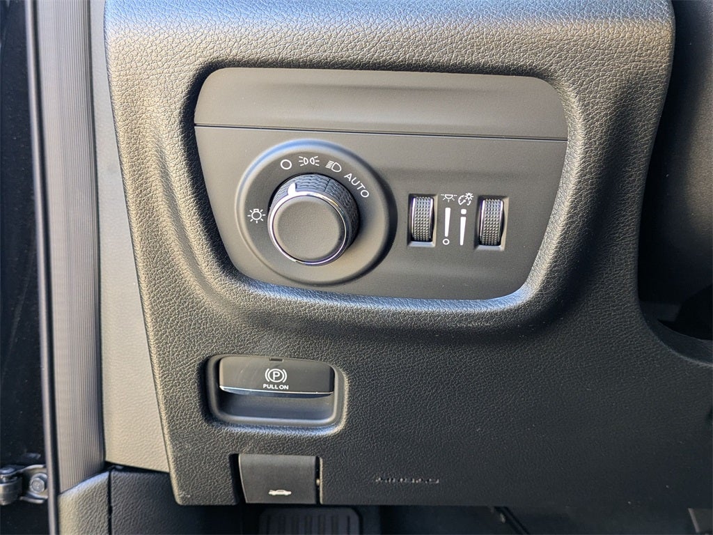 2025 Jeep Grand Cherokee GRAND CHEROKEE ALTITUDE X 4X2