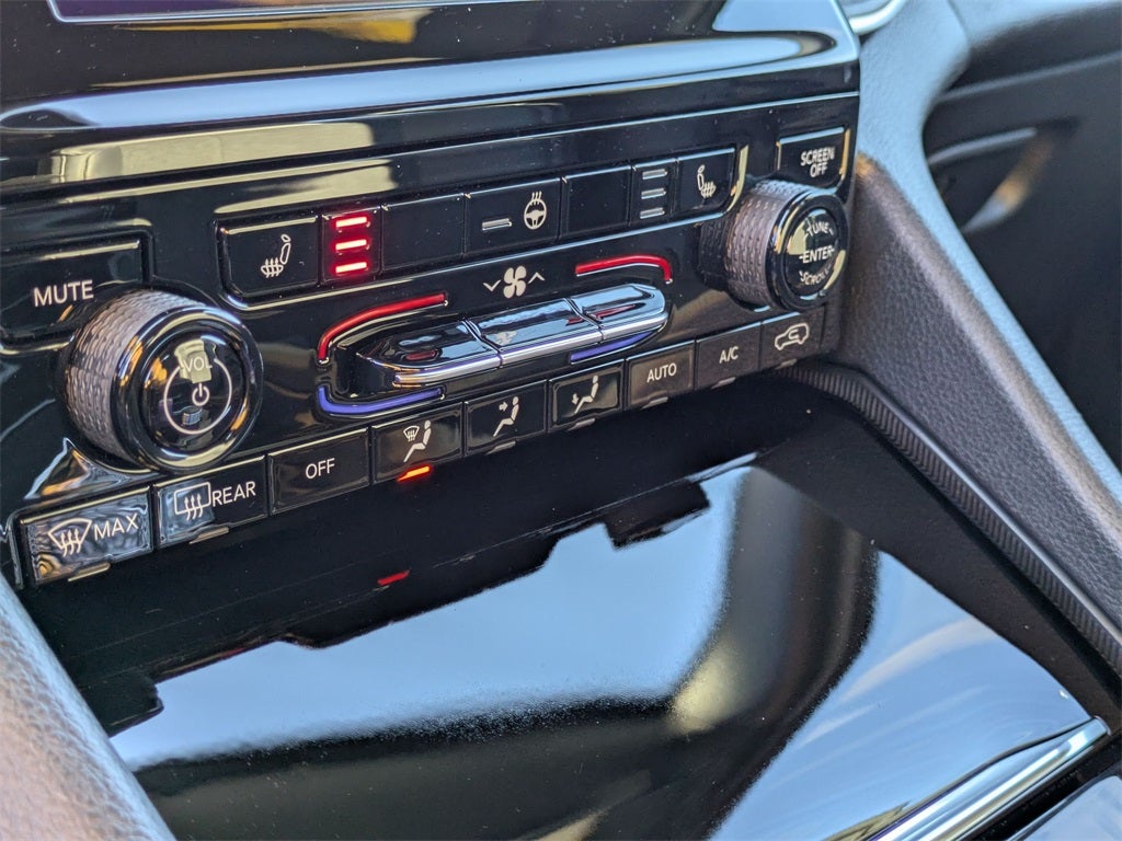 2025 Jeep Grand Cherokee GRAND CHEROKEE ALTITUDE X 4X2