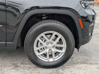 2025 Jeep Grand Cherokee GRAND CHEROKEE LAREDO X 4X2