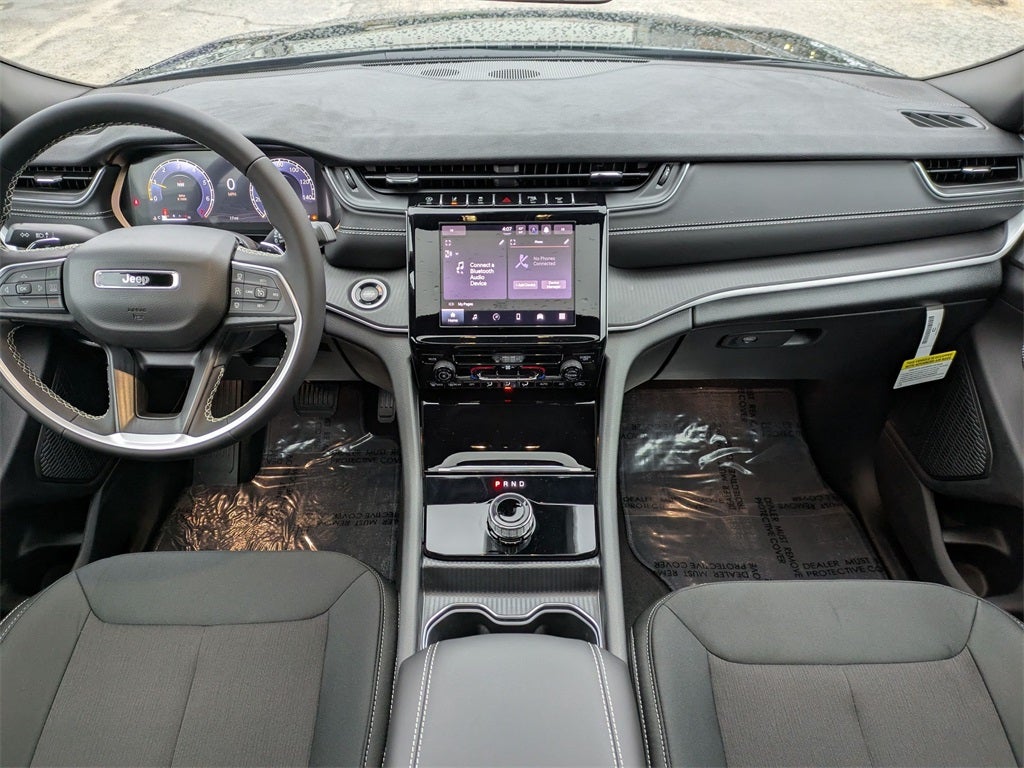 2025 Jeep Grand Cherokee GRAND CHEROKEE LAREDO X 4X2