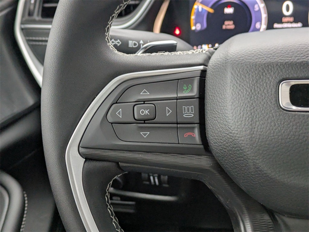 2025 Jeep Grand Cherokee GRAND CHEROKEE LAREDO X 4X2