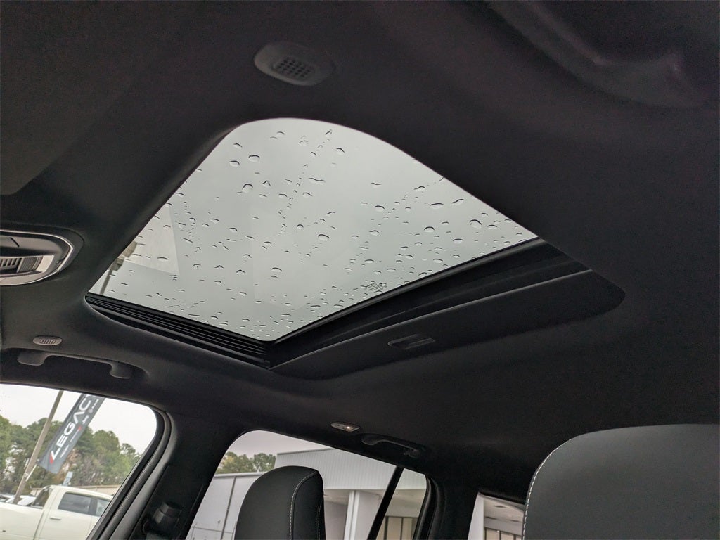 2025 Jeep Grand Cherokee GRAND CHEROKEE LAREDO X 4X2