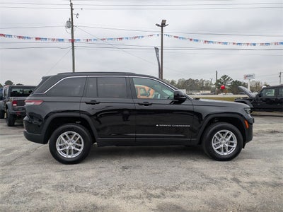 2025 Jeep Grand Cherokee GRAND CHEROKEE LAREDO X 4X2