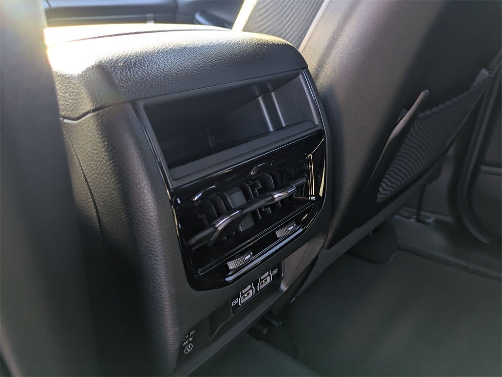 2025 Jeep Grand Cherokee GRAND CHEROKEE LAREDO X 4X2