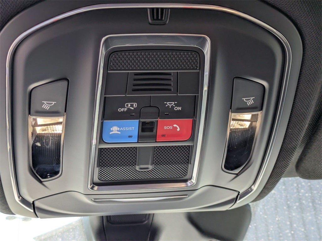 2025 Jeep Grand Cherokee GRAND CHEROKEE LAREDO 4X2