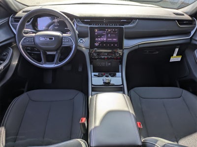 2025 Jeep Grand Cherokee GRAND CHEROKEE LAREDO 4X2