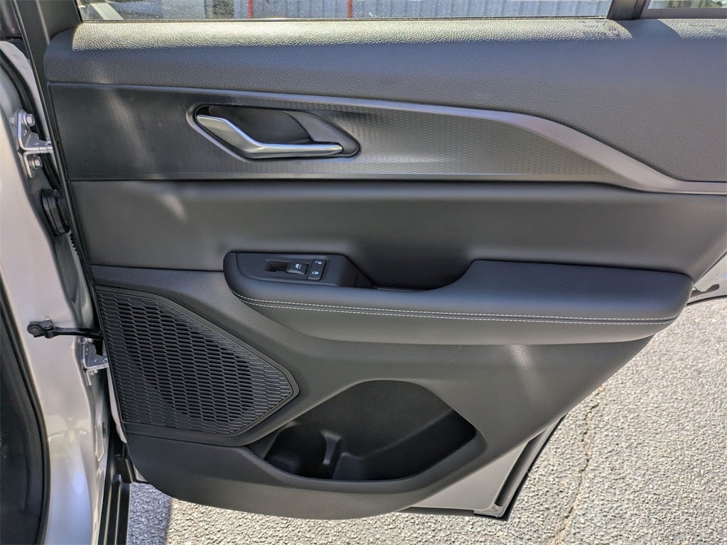 2025 Jeep Grand Cherokee GRAND CHEROKEE LAREDO 4X2