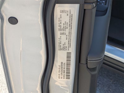 2025 Jeep Grand Cherokee GRAND CHEROKEE LAREDO 4X2