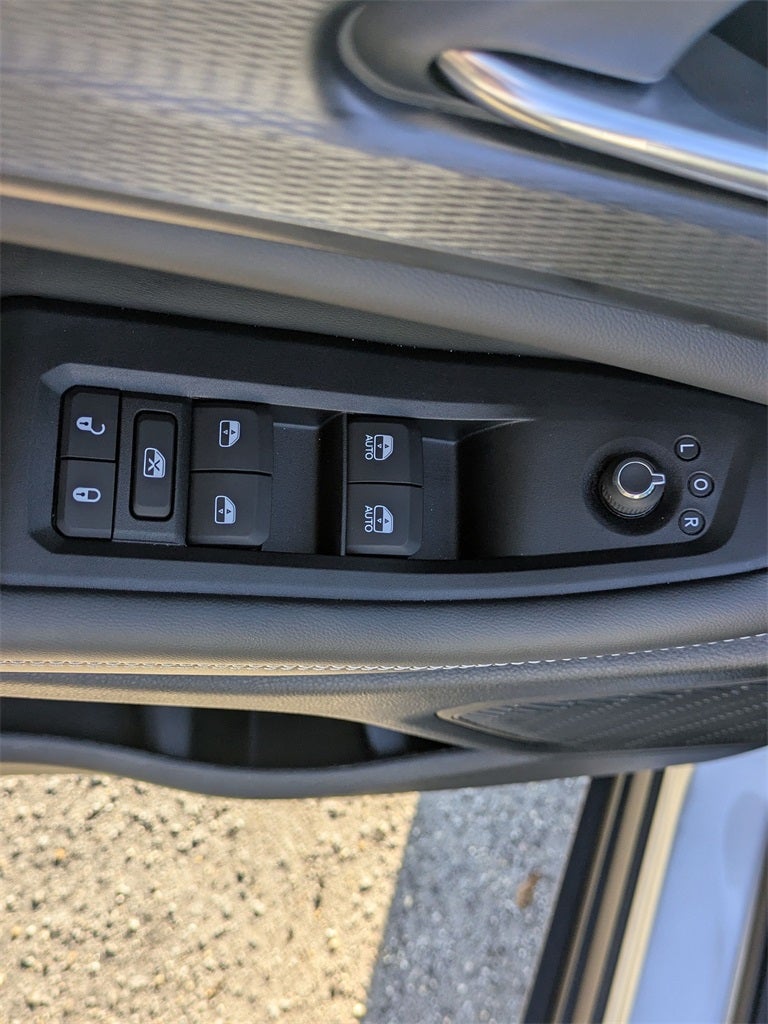 2025 Jeep Grand Cherokee GRAND CHEROKEE ALTITUDE X 4X2