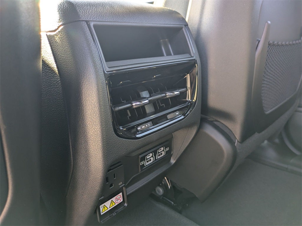 2025 Jeep Grand Cherokee GRAND CHEROKEE ALTITUDE X 4X2