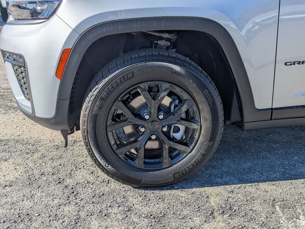 2026 Jeep Grand Cherokee GRAND CHEROKEE LAREDO ALTITUDE 4X2