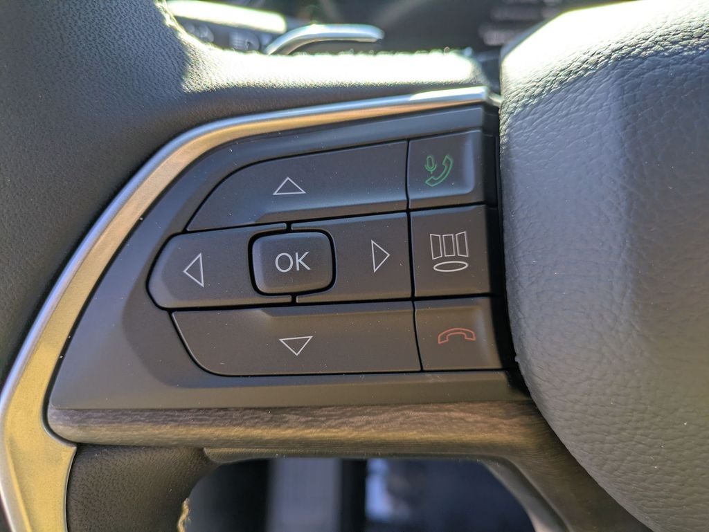 2026 Jeep Grand Cherokee GRAND CHEROKEE LAREDO ALTITUDE 4X2