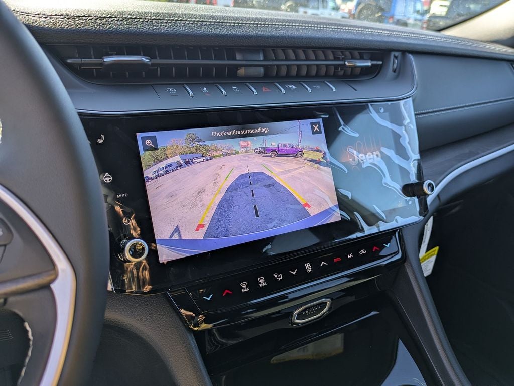 2026 Jeep Grand Cherokee GRAND CHEROKEE LAREDO ALTITUDE 4X2