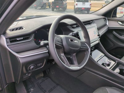 2026 Jeep Grand Cherokee GRAND CHEROKEE LAREDO ALTITUDE 4X2