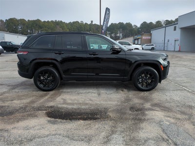 2026 Jeep Grand Cherokee GRAND CHEROKEE LAREDO ALTITUDE 4X2