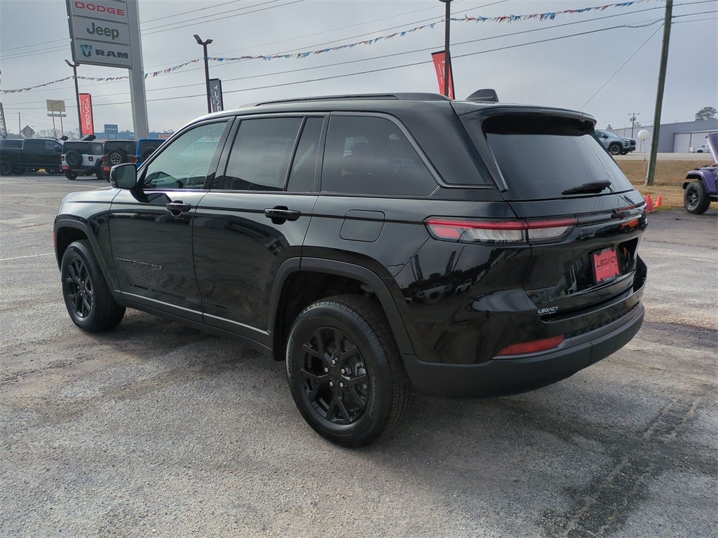 2026 Jeep Grand Cherokee GRAND CHEROKEE LAREDO ALTITUDE 4X2